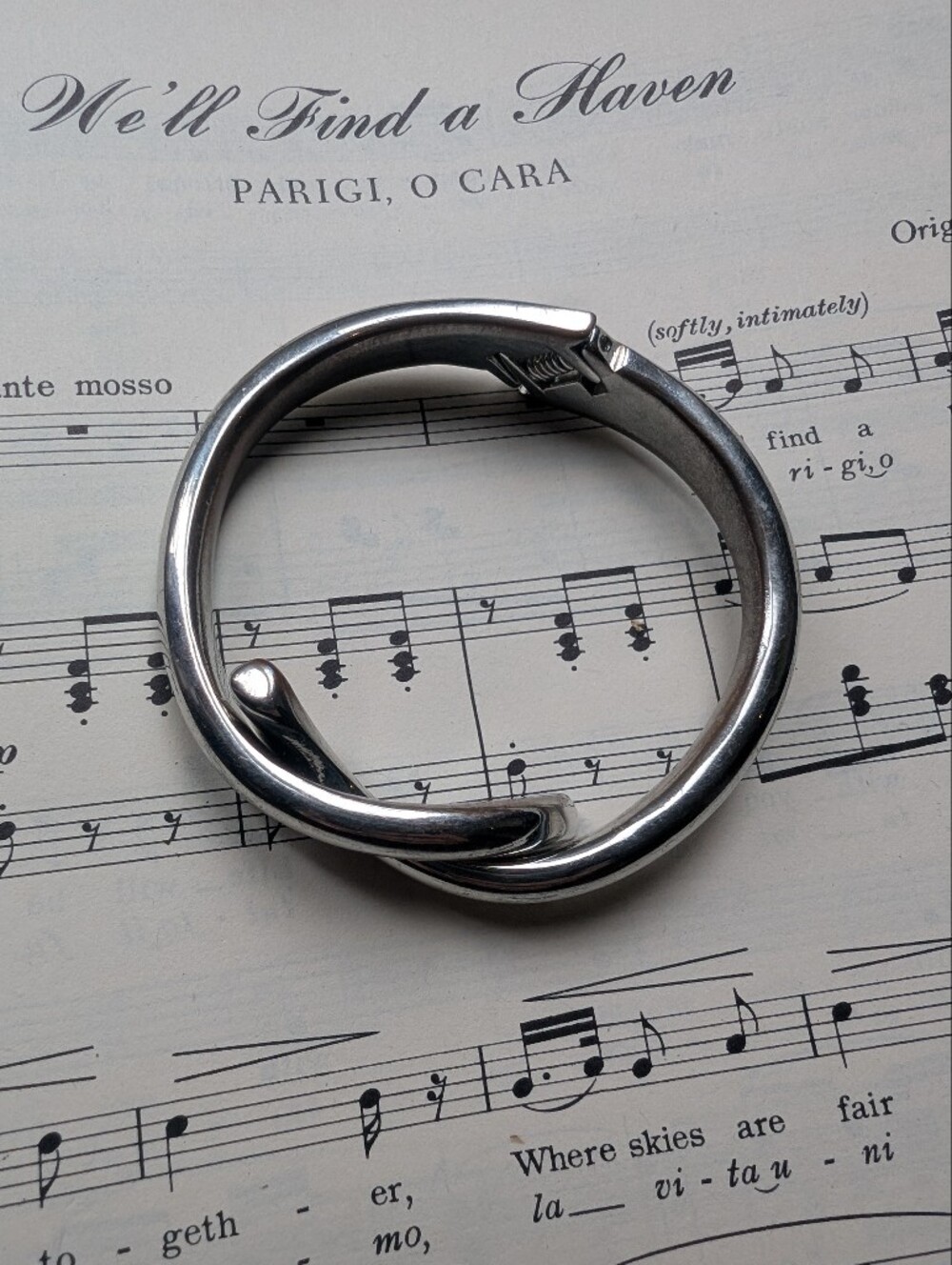 Polished Silvertone Hinged Bangle Bracelet
